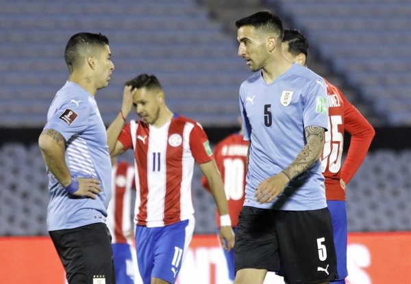 Chilavert dice que 'uno tiene que ser objetivo y fue gol de Uruguay'