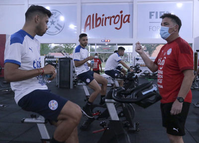 Albirrojos activaron pensando en Brasil | OnLivePy