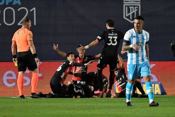 Colón logra el primer título de su historia en la Primera División argentina - Fútbol Internacional - ABC Color