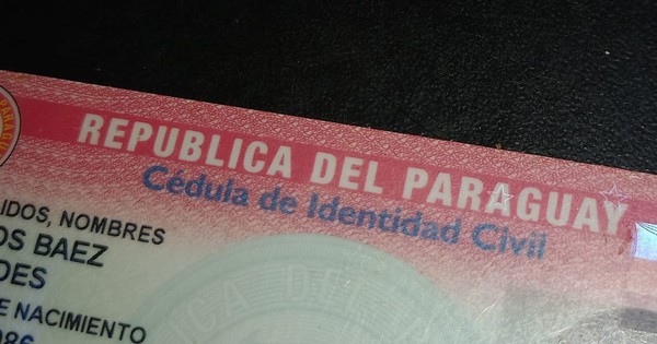 La Nación / Piden eliminar prácticas machistas en documentos de identidad de casadas