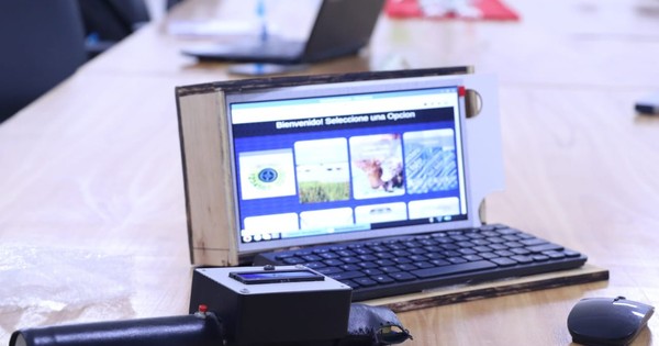 La Nación / Le robaron computadoras y con ellas la oportunidad de recibir una beca de 12.000 euros