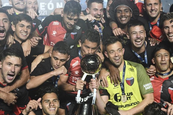 Colón, histórico campeón del fútbol argentino