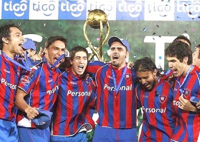 Crónica / DIGNO GONZÁLEZ. EL MONSTRUO QUIERE VOLVER