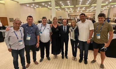 Orihuela asume como vicepresidente de Federación Internacional de Natación