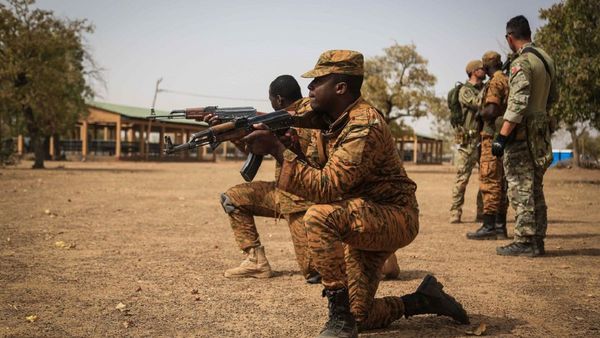 Un centenar de muertos tras ataque sangriento en Burkina Faso