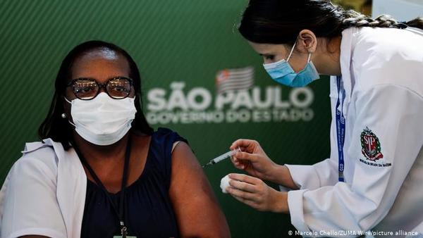 Brasil aprueba importación de vacunas Sputnik V y Covaxin, pero con restricciones | El Independiente