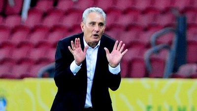 Tite esquiva rumores sobre su posible renuncia en Brasil