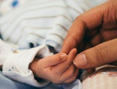 CDE: niña con AME requiere de forma urgente un lugar en terapia