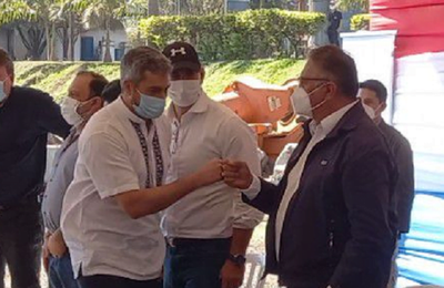 Gobernador liberal de Caaguazú adula a Abdo y asegura que está haciendo patria para gente de bien - Noticiero Paraguay