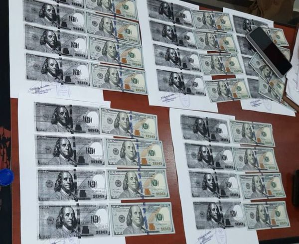 Hombre es capturado al retirar dinero de extorsión realizada desde cárcel - Nacionales - ABC Color