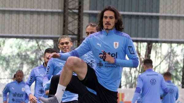 Cavani se suma a los entrenamientos de Uruguay
