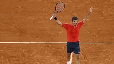 Roger Federer avanza a octavos de final de Roland Garros