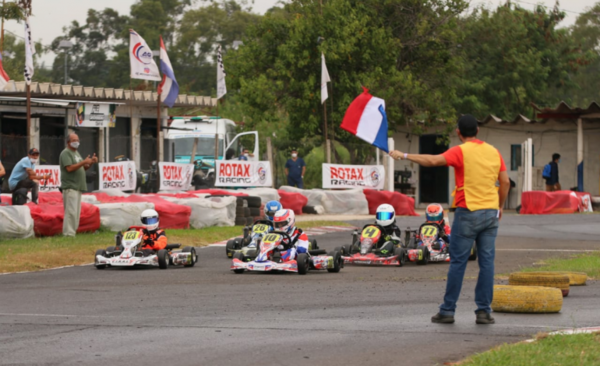 Diario HOY | Con gran éxito se cumple la fecha III del Nacional de Karting