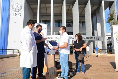 Consejo Local de Salud entrega diez monitores que estaban en reparación - ABC en el Este - ABC Color