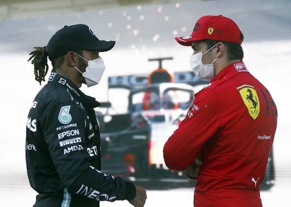 Leclerc pone a Ferrari de nuevo en la”pole” - Automovilismo - ABC Color