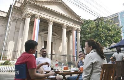 Familias se muestran contentas de disfrutar al aire libre en Asunción - Nacionales - ABC Color