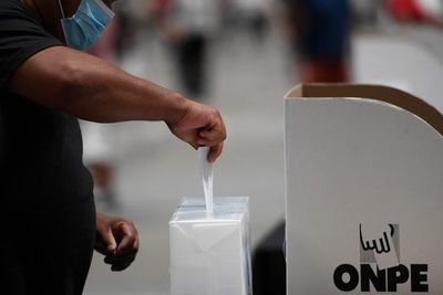 Empieza la jornada electoral para elegir al próximo presidente de Perú - Mundo - ABC Color