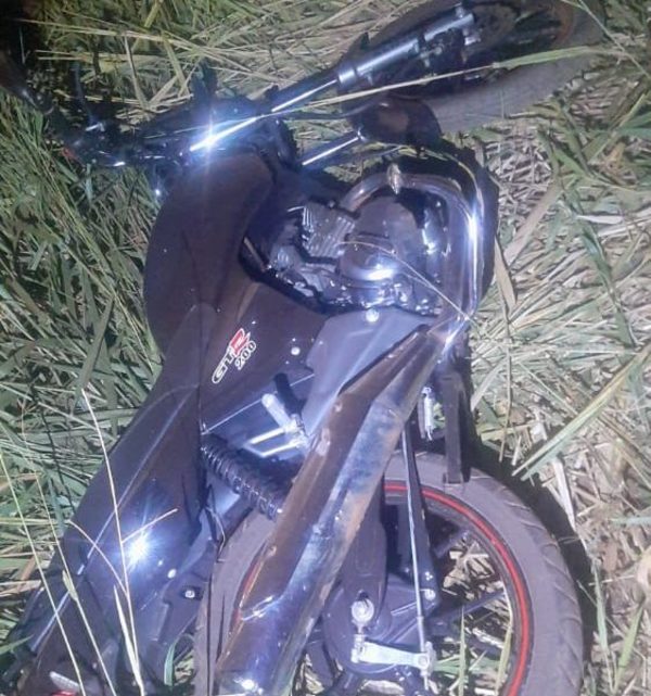 Hieren a joven para robarle la moto