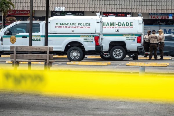 Tiroteo en Miami deja tres muertos y al menos seis heridos