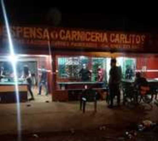Ato Paraná: Intervienen comercios por aglomeración de personas - Paraguay.com
