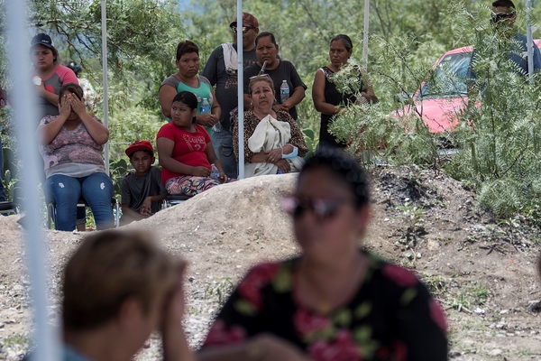 Suman tres mineros hallados sin vida tras derrumbe en el norte de México - MarketData