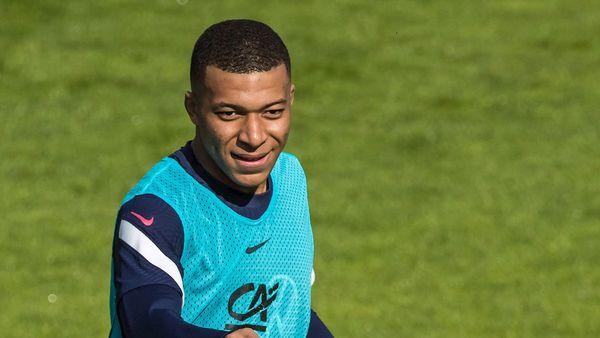 "Kylian Mbappé se quedará en París, nunca lo venderemos"