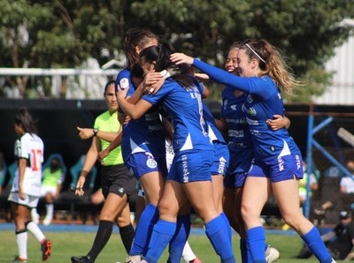 Sin pausa en el campeonato - APF