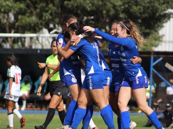 Sin pausa en el campeonato - APF