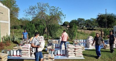 La Nación / Productores del país fueron beneficiados con aportes del MAG