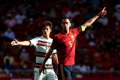 El coronavirus golpea a Busquets y a España - Fútbol Internacional - ABC Color