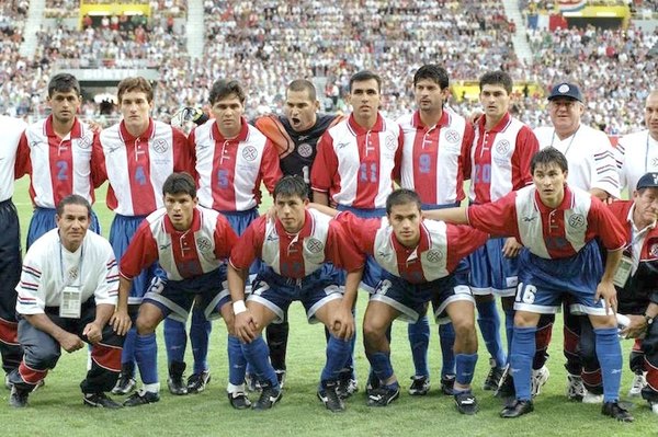 Crónica / PEDRO SARABIA: “Debemos hacernos fuertes en casa”