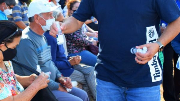 “Ante la falta de vacunas, al menos hubiéramos tenido buena atención”