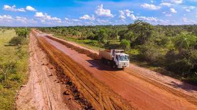 Construcción de ruta dinamiza la economía y genera mano de obra local en el norte | .::Agencia IP::.