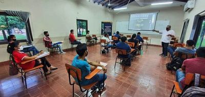 En Concepción capacitan a 500 personas en construcción