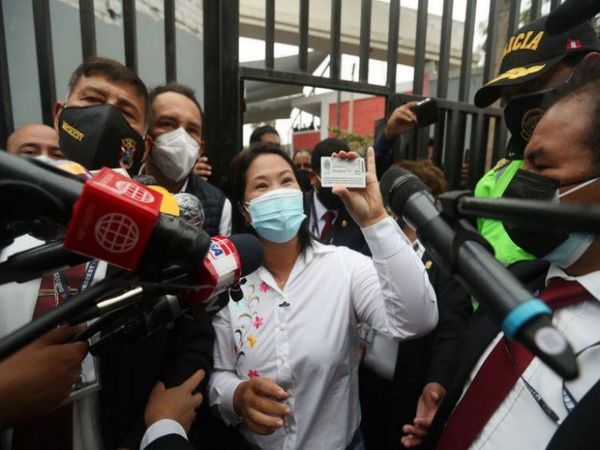 Empate técnico y lucha voto a voto entre Fujimori y Castillo en Perú