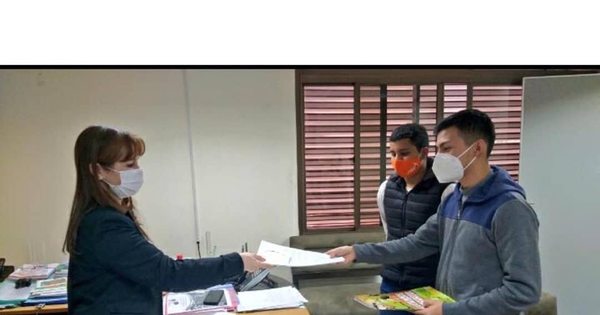 La Nación / Sobrecarga de tareas: MEC utilizará denuncias para mejorar en lo pedagógico