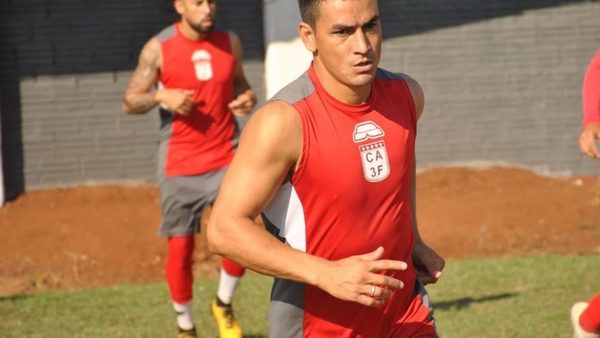 EL ROJO VISITA A GENERAL DÍAZ EN EL CIERRE DE LA FECHA 11