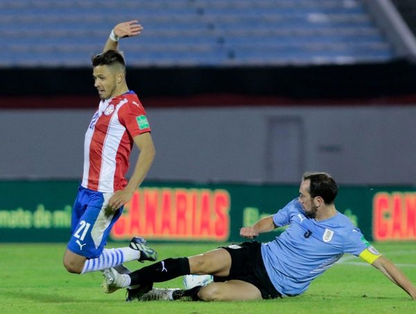Paraguay rescata un punto valioso de Uruguay · Radio Monumental 1080 AM