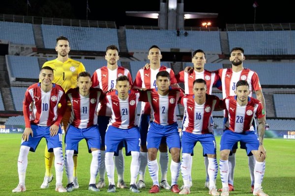 Berizzo perfila un equipo defensivo para medir a Neymar y compañía | Noticias Paraguay