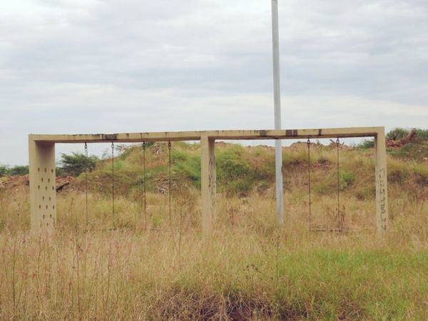 Parque de la Solidaridad, una muestra de dejadez y despilfarro - Nacionales - ABC Color