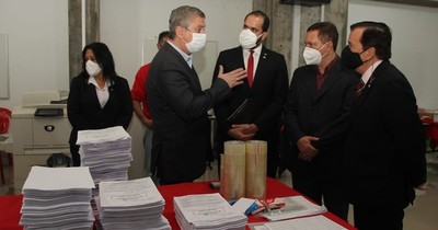 La Nación / TSJE destaca alto nivel de organización del TEP de la ANR para internas municipales