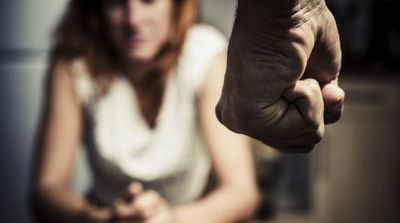 Detienen a un hombre por golpear a su esposa en Caaguazú - Noticiero Paraguay