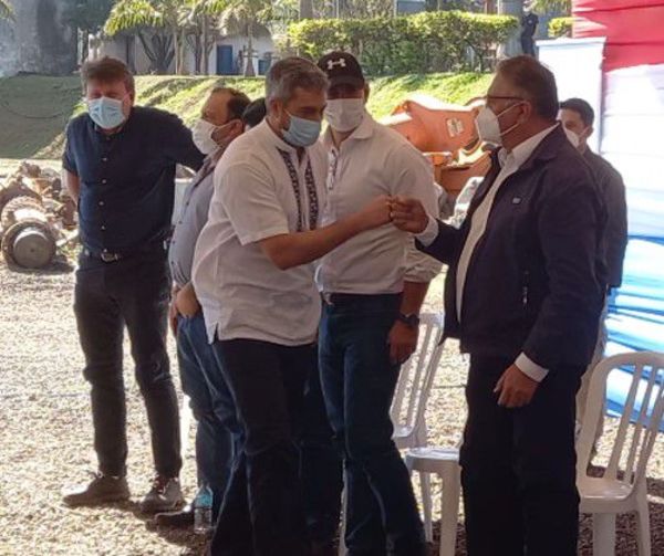 El Zalamero: Gobernador liberal de Caaguazú adula a Abdo y asegura que está haciendo patria para gente de bien