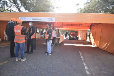 ‘Padrimovil VAC’ acercará y acompañará a adultos mayores para inmunizarse en Asunción - Ancho Perfil - ABC Color