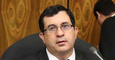 La Nación / Exigen que aclare sus finanzas para hacer nuevo pedido