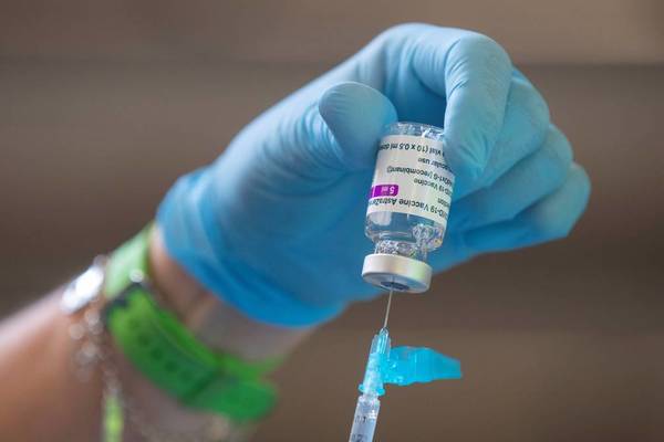La OMS pidió a las farmacéuticas que compartan con los países pobres el 50% de sus vacunas contra el covid-19 | .::Agencia IP::.