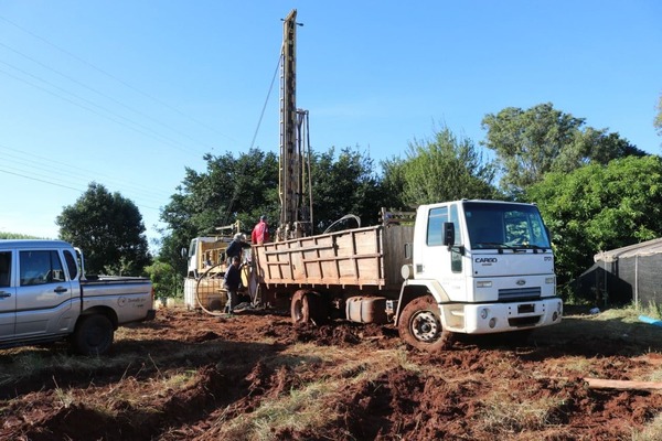 CONSTRUYEN 12 POZOS DE AGUA PARA IMPULSAR LA HORTICULTURA EN CAP. MIRANDA