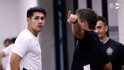Olimpia apeligra parte de sus premios coperos