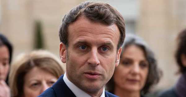 Emmanuel Macron es abofeteado por un hombre durante un acto electoral - SNT