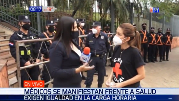 Médicos exigen igualdad en carga horaria y antivacunas incidentan
